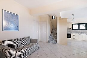 Outstanding Villas in Pera Melana near Kissakas Beach