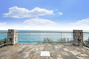 Outstanding Villas in Pera Melana near Kissakas Beach