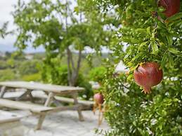 Welcoming Holiday Home With Garden in Leonidio