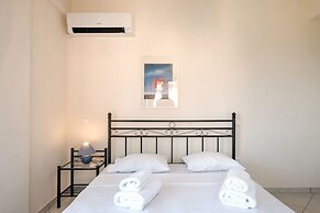 Coastal Villa Near Pristine Kissakas Beach