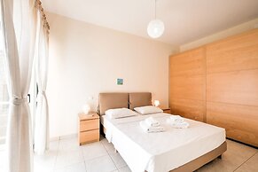 Spacious Villa near Sea in Pera Melana