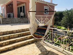 Luxurious Villa in Peloponnese