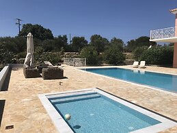 Luxurious Villa in Peloponnese