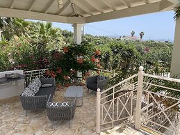 Luxurious Villa in Peloponnese