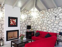 Lovely Villa in Complex of 2 Separate Villas near Laganas Sandy Beach