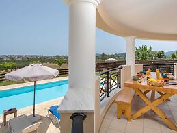 Grand Villa on top of a Hill With Private Pool