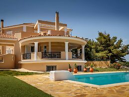 Grand Villa on top of a Hill With Private Pool