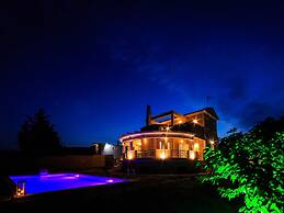 Grand Villa on top of a Hill With Private Pool