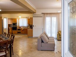 Grand Villa on top of a Hill With Private Pool