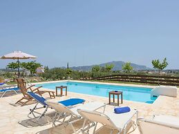 Grand Villa on top of a Hill With Private Pool