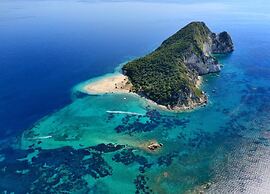 Villa in Zakynthos With Private Pool & Views