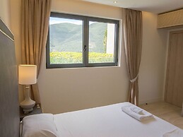 Modern Villa With Private Pool in Sivota