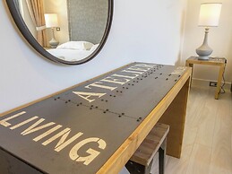 Modern Villa With Private Pool in Sivota