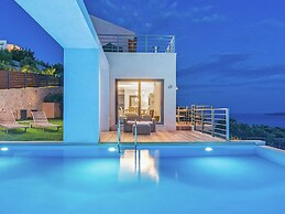 Sivota Bay View Villa with Hot Tub, Private Pool, Garden