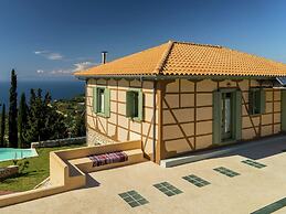 Charming, Warm Vacation Home, Private Pool, Privacy and Seaview, West 