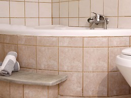 Spacious Villa on Sea in Corfu