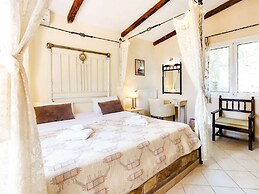 Spacious Apartment in Paleokastrites