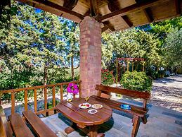 Villa With Outdoor Terrace and Pool