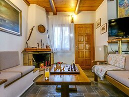 Villa With Outdoor Terrace and Pool