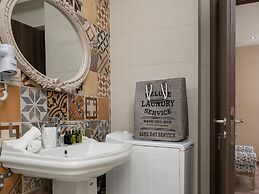 New Beautiful Complex With Villas and App, Big Pool, Sea Views, SW Cre