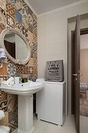 New Beautiful Complex With Villas and App, Big Pool, Sea Views, SW Cre