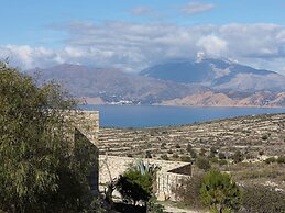 New Beautiful Complex With Villas and App, Big Pool, Sea Views, SW Cre