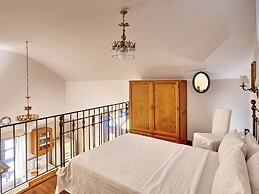 Beautiful Villa Near Sea in Kamilari