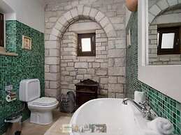 Beautiful Villa Near Sea in Kamilari