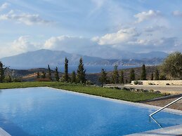 New Beautiful Complex With Villas and App, bBg Pool, Stunning Views, S