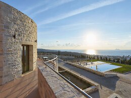 New Beautiful Complex With Villas and App, bBg Pool, Stunning Views, S