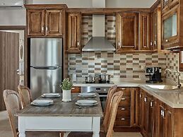 New Beautiful Complex With Villa's and App, Big Pool, Stunning Views, 