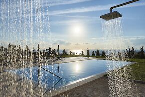 New Beautiful Complex With Villa's and App, Big Pool, Stunning Views, 