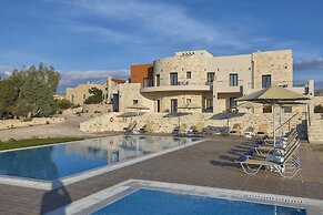 New Beautiful Complex With Villa's and App, Big Pool, Stunning Views, 