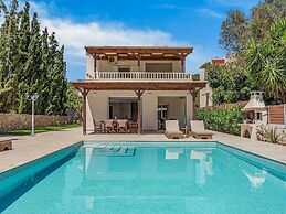 Villa Near Sisi With Private Pool