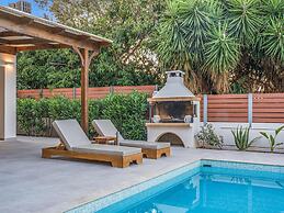 Villa Near Sisi With Private Pool