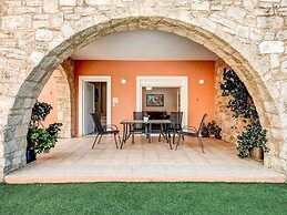 Luxury Villa in Kalamitsi Alexandrou