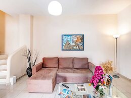 Luxury Villa in Kalamitsi Alexandrou