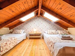 Luxurious Villa With Swimming Pool in Kavallos Greece