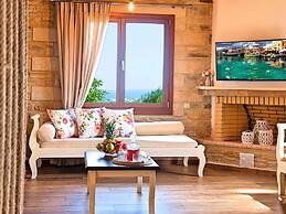 Luxurious Villa With Swimming Pool in Kavallos Greece