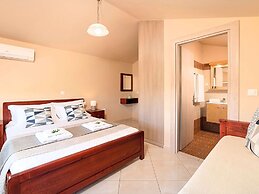 Modern Villa With Heated Swimming Pool in Georgioupoli Greece