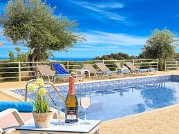 Modern Villa With Heated Swimming Pool in Georgioupoli Greece