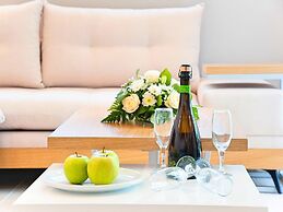 2 new Villas With Heated Pool, Rent Separately or Together at Kournas 