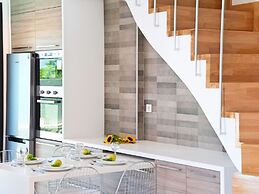 2 new Villas With Heated Pool, Rent Separately or Together at Kournas 