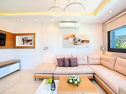 2 new Villas With Heated Pool, Rent Separately or Together at Kournas 