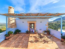 Venetian Mansion, 2 Separate Houses, Heated Pool in Kastellos, North-w