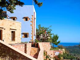 Venetian Mansion, 2 Separate Houses, Heated Pool in Kastellos, North-w