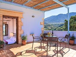 Venetian Mansion, 2 Separate Houses, Heated Pool in Kastellos, North-w