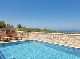 Villa with Private Pool near Sea & Arkadi Monastery on NW Coast