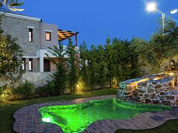 Villa with Private Pool near Sea & Arkadi Monastery on NW Coast