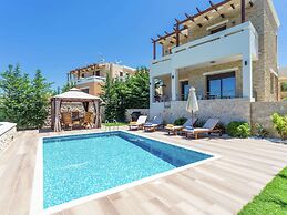 Villa with Private Pool near Sea & Arkadi Monastery on NW Coast